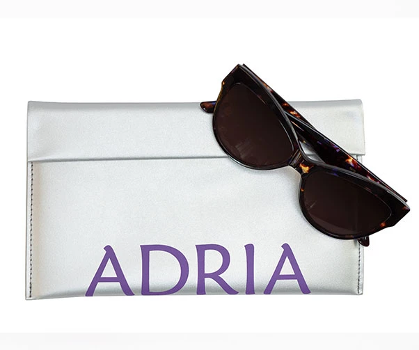 Солнцезащитные очки ADRIA в чехле (178)