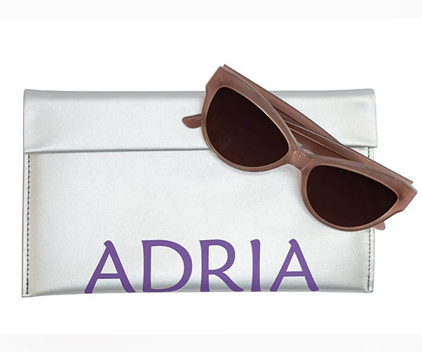 Солнцезащитные очки ADRIA в чехле (407)