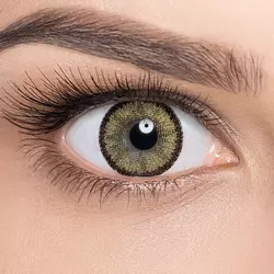 Линзы Glamorous Gold (золотой) на зеленых глазах